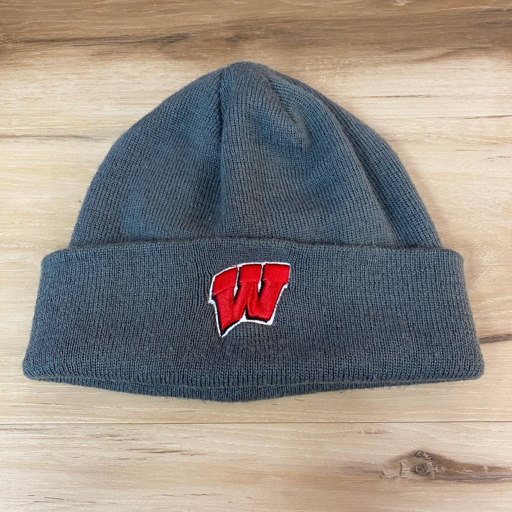 Top of the World Wisconsin Badgers Knit Beanie Hat‎ Adult Men Gray Red W Logo